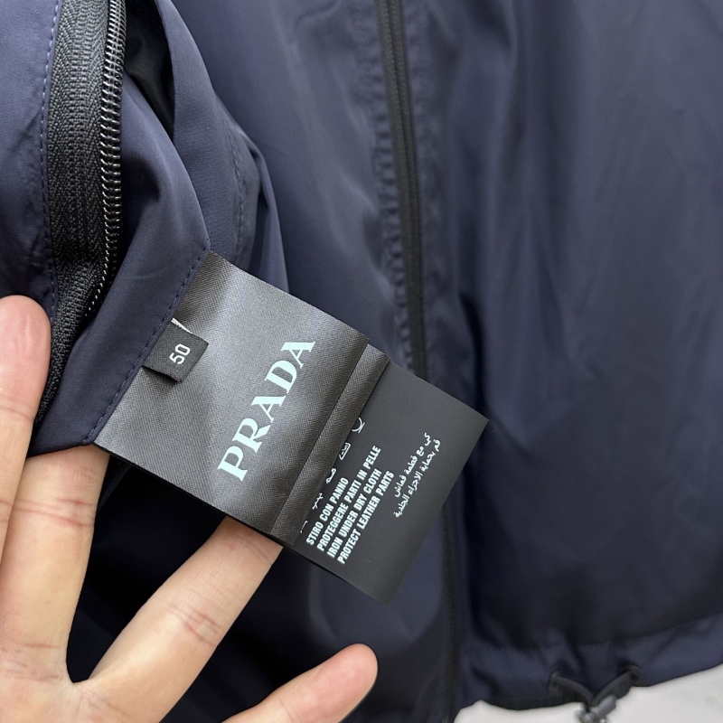 Pra*a outwear